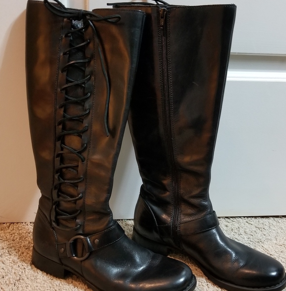 Born womens boots 8.5M